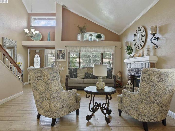 1940 Clearbrook Ct, Tracy, CA | Chaparral. Photo 10 of 40