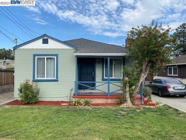 20500 Forest Ave, Castro Valley, CA | Marshall. Photo 1 of 40