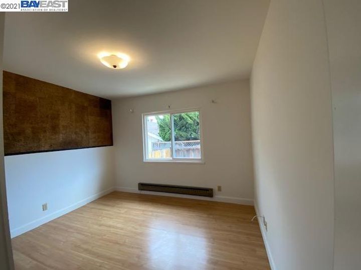 20500 Forest Ave, Castro Valley, CA | Marshall. Photo 19 of 40