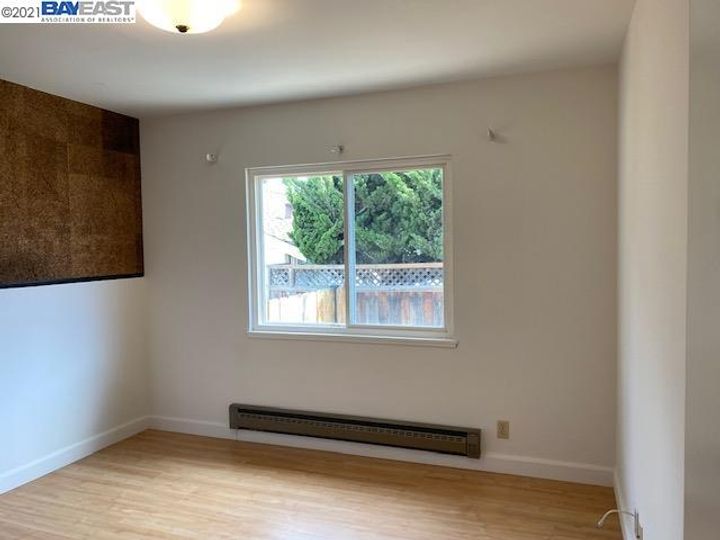 20500 Forest Ave, Castro Valley, CA | Marshall. Photo 20 of 40