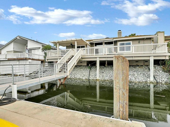 2064 Cypress Pt, Discovery Bay, CA | Delta Waterfront Access. Photo 36 of 38