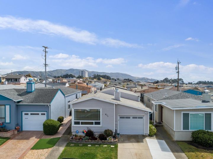 211 Lakeshire Dr, Daly City, CA | . Photo 12 of 60