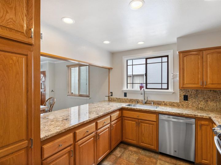 211 Lakeshire Dr, Daly City, CA | . Photo 32 of 60