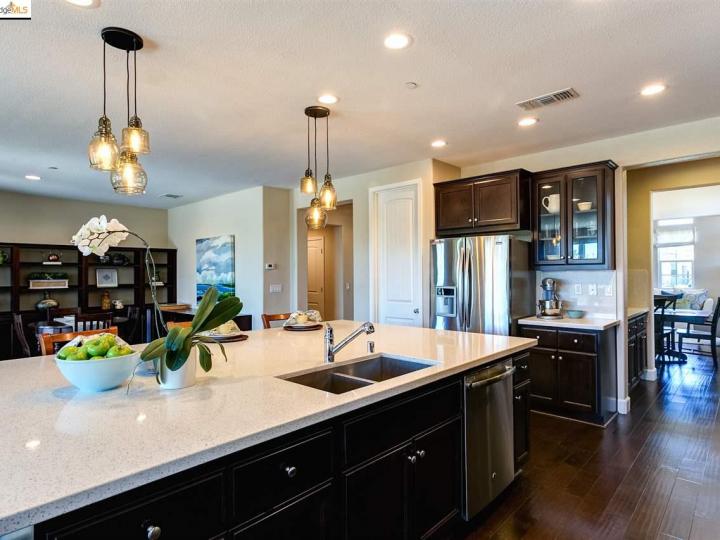 2134 Renaissance Ct, Brentwood, CA | Brentwood. Photo 14 of 40