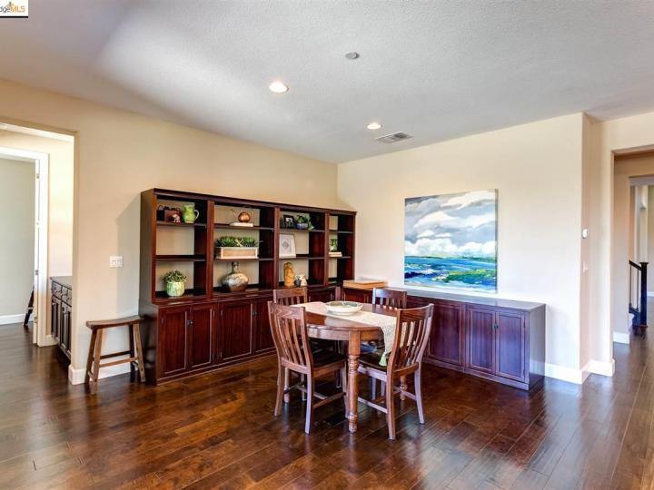 2134 Renaissance Ct, Brentwood, CA | Brentwood. Photo 19 of 40
