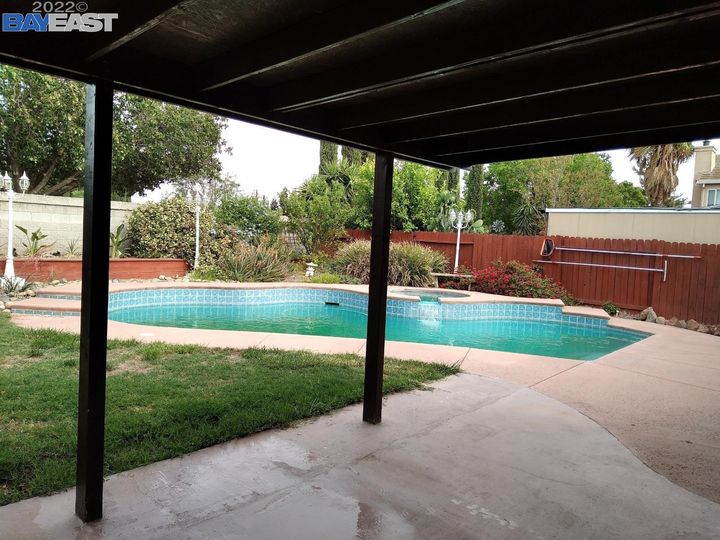 2160 David Ernest Ct, Tracy, CA | Sterling Estates. Photo 26 of 35