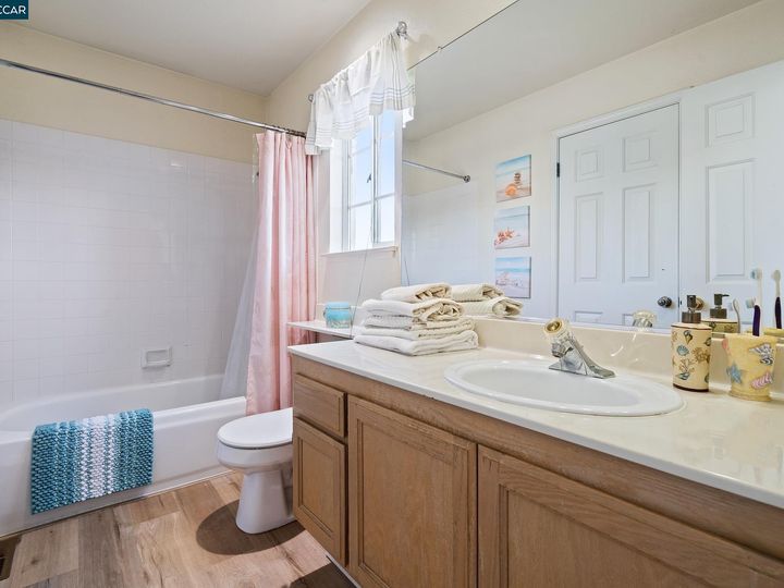 2248 Newport Ct, Discovery Bay, CA | Discovery  Bay. Photo 26 of 38
