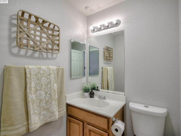 231 Weeping Willow Ct, Brentwood, CA | Brentwood. Photo 23 of 27
