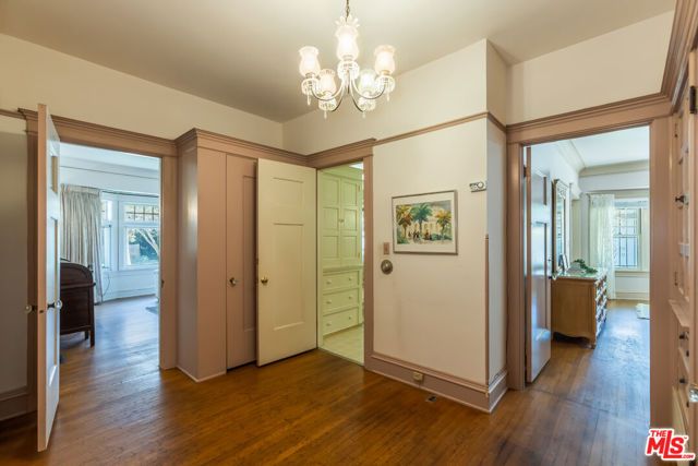 2326 W 23rd St, Los Angeles, CA | . Photo 23 of 43