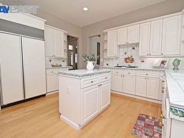 2332 Tapestry Dr, Livermore, CA | Tapestry. Photo 21 of 57