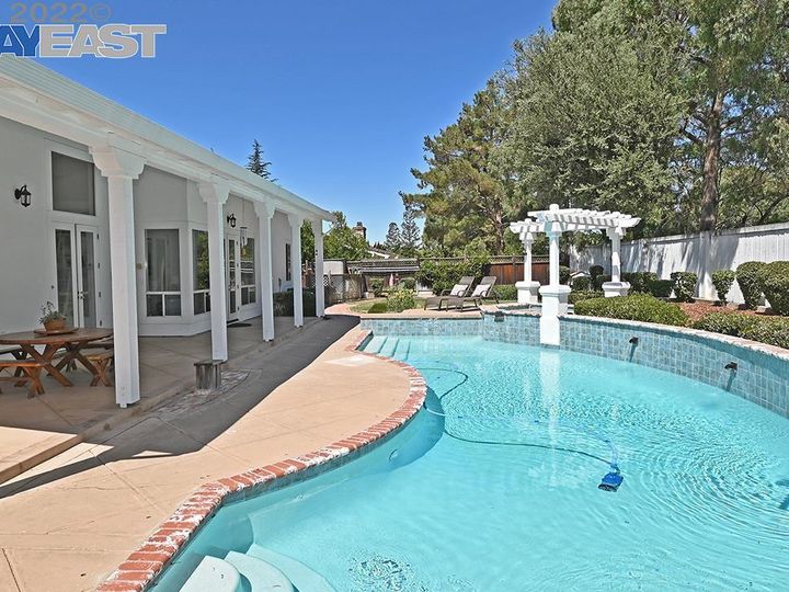 2332 Tapestry Dr, Livermore, CA | Tapestry. Photo 45 of 57