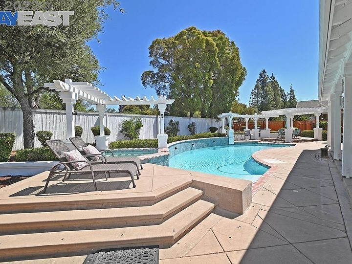 2332 Tapestry Dr, Livermore, CA | Tapestry. Photo 50 of 57