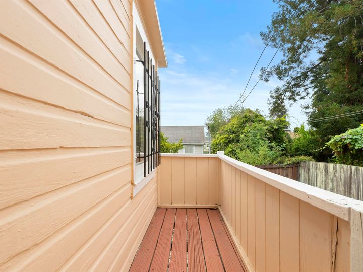 2336 19th Ave, Oakland, CA | Highland Terrace. Photo 19 of 21