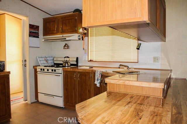 2365 Booth Rd, Landers, CA | . Photo 5 of 19