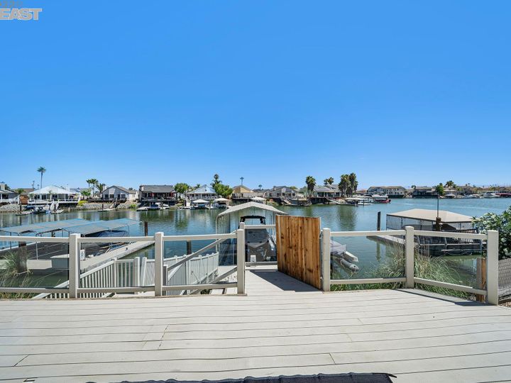 2380 Sand Point Ct, Discovery Bay, CA | Delta Waterfront Access. Photo 29 of 55