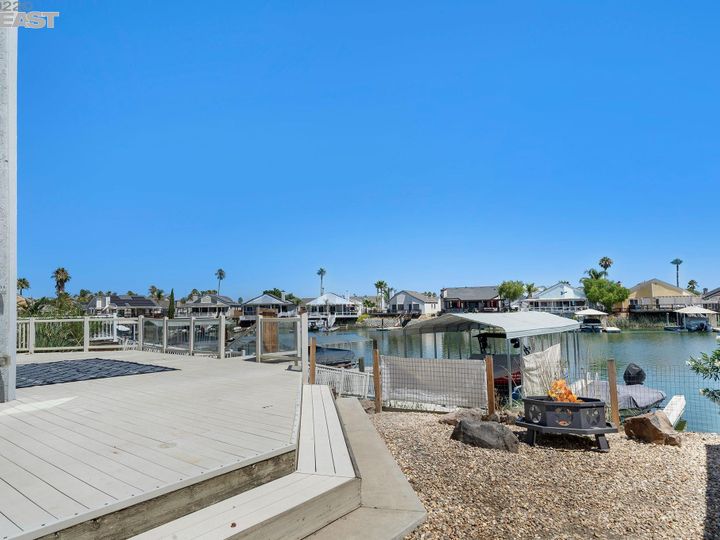 2380 Sand Point Ct, Discovery Bay, CA | Delta Waterfront Access. Photo 30 of 55