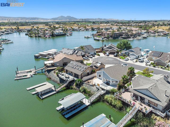 2380 Sand Point Ct, Discovery Bay, CA | Delta Waterfront Access. Photo 51 of 55