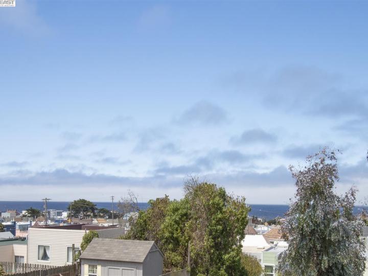 2455 44th Ave, San Francisco, CA | Parkside. Photo 15 of 17