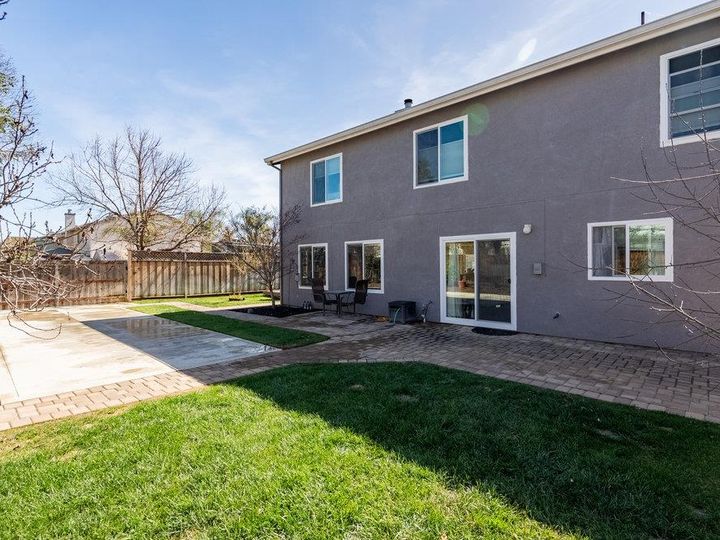 2551 Glenview Dr, Hollister, CA | . Photo 34 of 43
