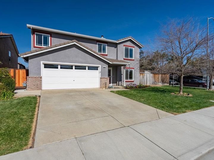 2551 Glenview Dr, Hollister, CA | . Photo 42 of 43
