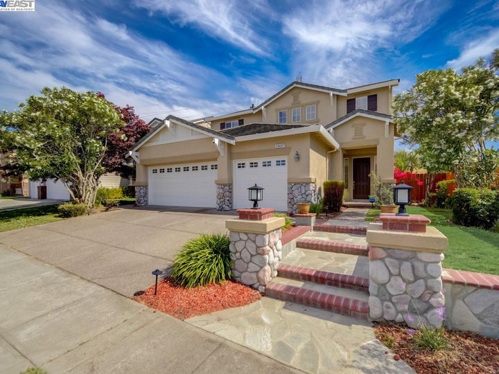 25697 Crestfield Dr, Castro Valley, CA | 5 Canyons. Photo 37 of 48