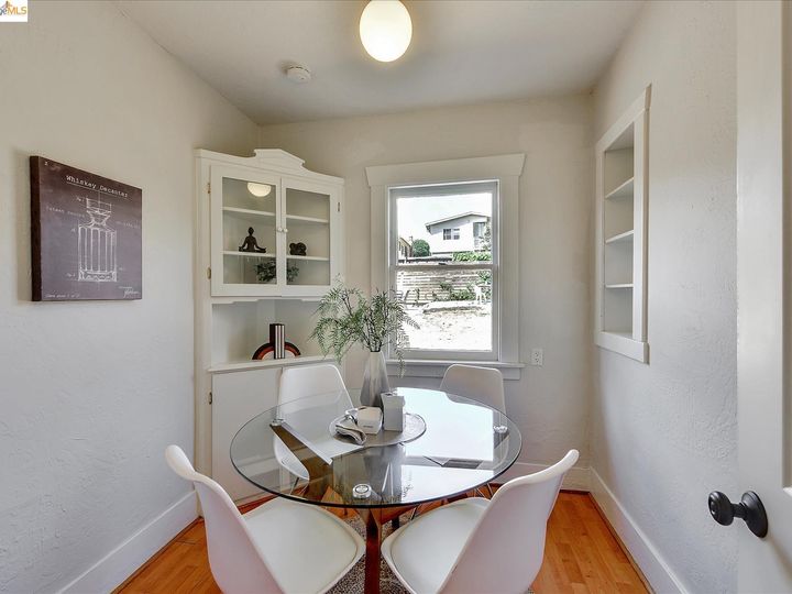 2181 High St, Oakland, CA | Steinway Terrace. Photo 17 of 39