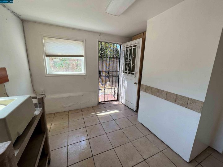 2616 94th Ave, Oakland, CA | Alameda. Photo 16 of 23