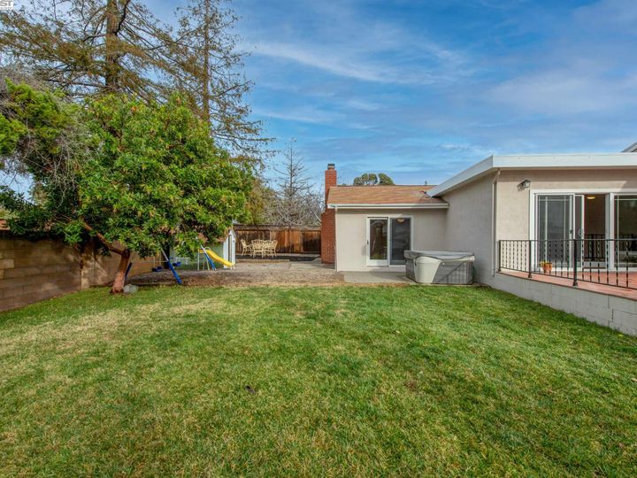 2644 Kennedy St, Livermore, CA | Leland Heights. Photo 27 of 29