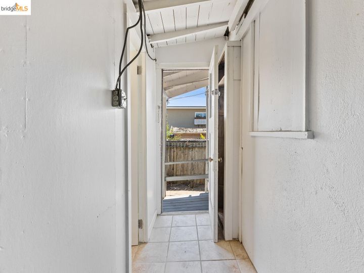 2708 60th Ave, Oakland, CA | Frick. Photo 39 of 47