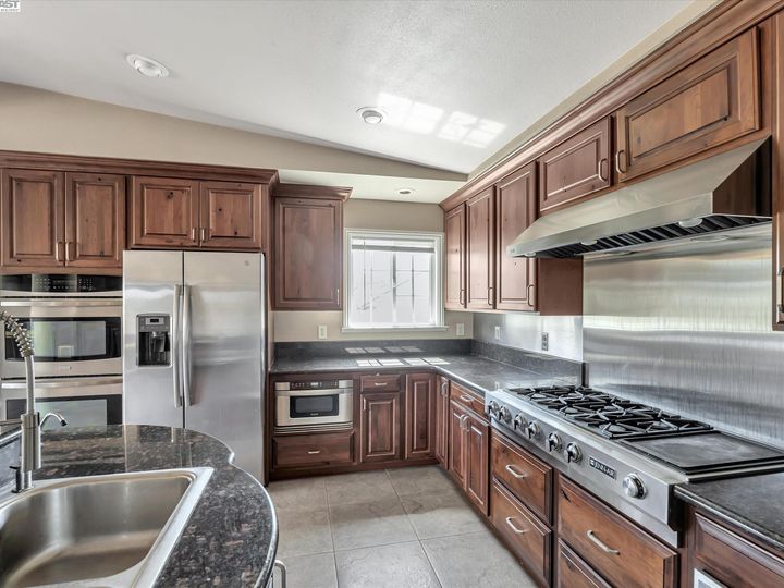 2956 Mcclintock Ct, Valley Springs, CA | . Photo 17 of 55