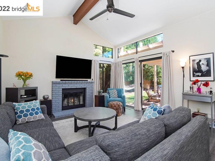301 Persimmon Dr, Brentwood, CA | . Photo 14 of 20