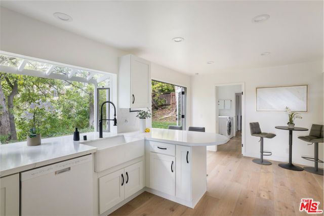 3023 Hutton Dr, Beverly Hills, CA | . Photo 20 of 34