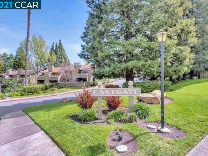 303 Eastgate Ln, Martinez, CA, 94553 Townhouse. Photo 1 of 34