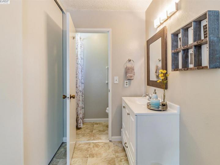 3036 San Andreas Dr, Union City, CA | New Haven. Photo 15 of 19