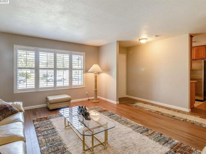 3036 San Andreas Dr, Union City, CA | New Haven. Photo 3 of 19