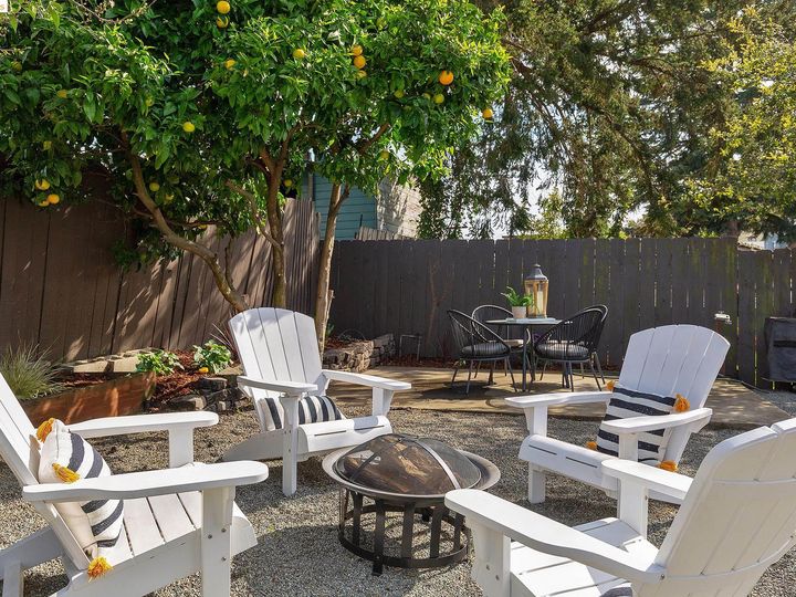 3056 22nd Ave, Oakland, CA | Baja Glenview. Photo 26 of 31