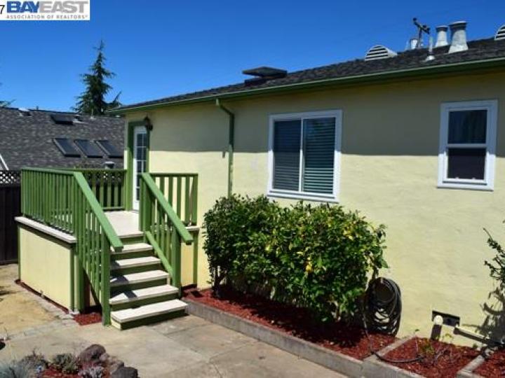 3201 D St, Hayward, CA | Fairview Distric. Photo 20 of 26