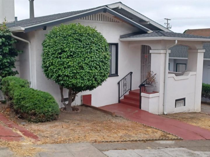 3223 Hyde St, Oakland, CA | . Photo 1 of 12