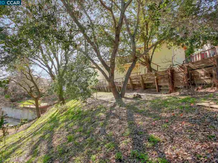 3288 Sweet Dr, Lafayette, CA | . Photo 27 of 39