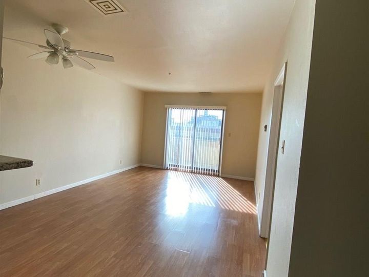 Rental 330 8th St, Oakland, CA, 94607. Photo 2 of 16