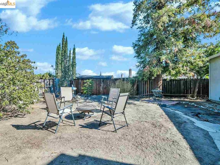 3328 Serpentine Dr, Antioch, CA | Mountaire Meadws. Photo 23 of 27