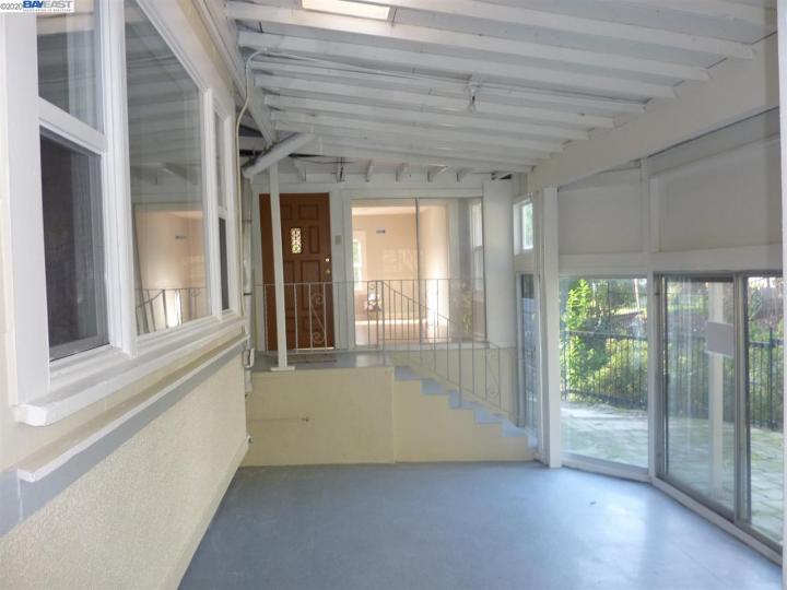 3407 Harper St, Oakland, CA | Foothill. Photo 33 of 40