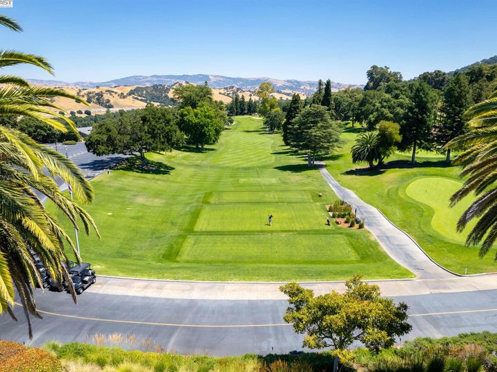 35 Golf Rd, Pleasanton, CA | Castlewood. Photo 54 of 58