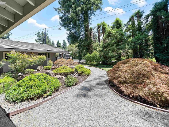 36 Valley View Dr, Orinda, CA | . Photo 3 of 56