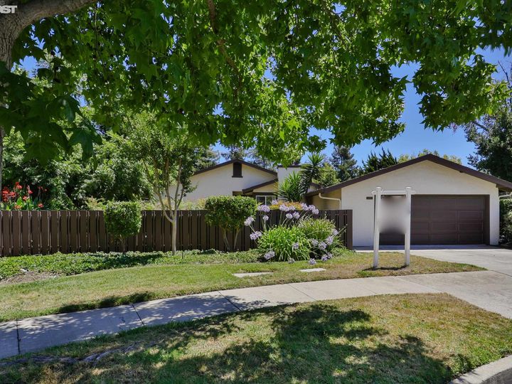 36480 Fallon Ter, Fremont, CA, 94536 Townhouse. Photo 1 of 58