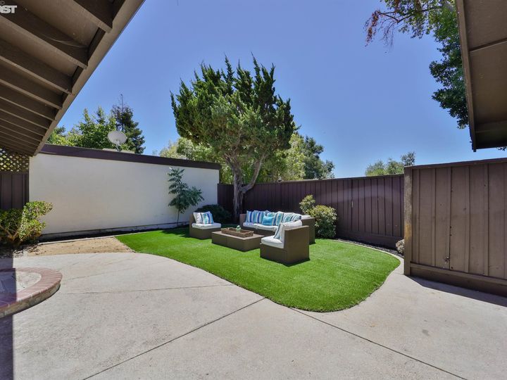 36480 Fallon Ter, Fremont, CA, 94536 Townhouse. Photo 49 of 58