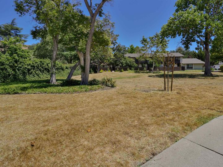 36480 Fallon Ter, Fremont, CA, 94536 Townhouse. Photo 57 of 58