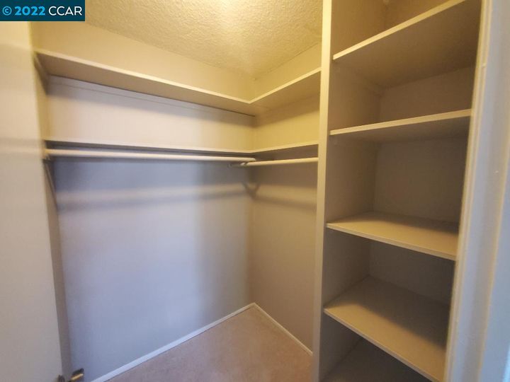 Rental 377 Palm Ave #207, Oakland, CA, 94610. Photo 15 of 18
