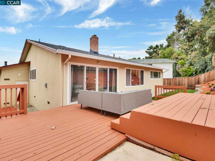 40 Woodcliff Ct, Oakland, CA | Knowland Park. Photo 35 of 37