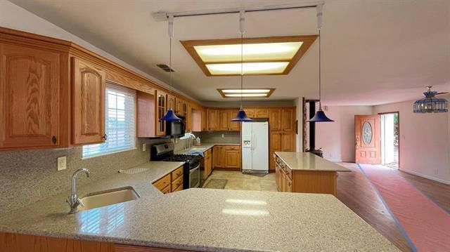 4086 Lakeview Dr, Ione, CA | . Photo 3 of 24